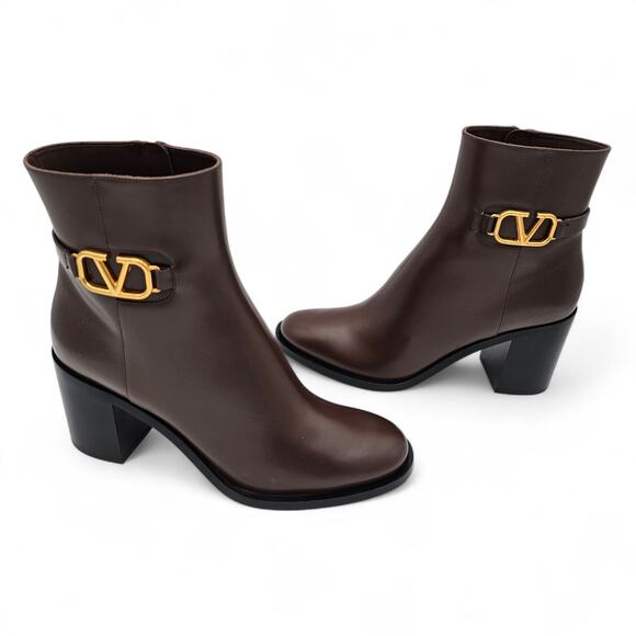 Valentino Garavani Vlogo Ankle Boot Block Heel Brown Leather Gold Size 39 US 9 - Picture 1 of 12